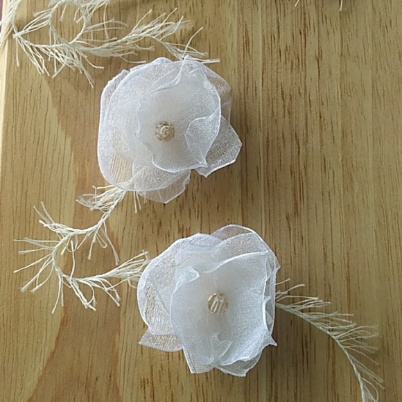Organza Flowers  Hand  Crafted by Alicia L - Picture 5 of 7